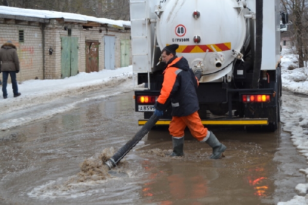 С ивановских улиц откачали более 1270 кубометров воды